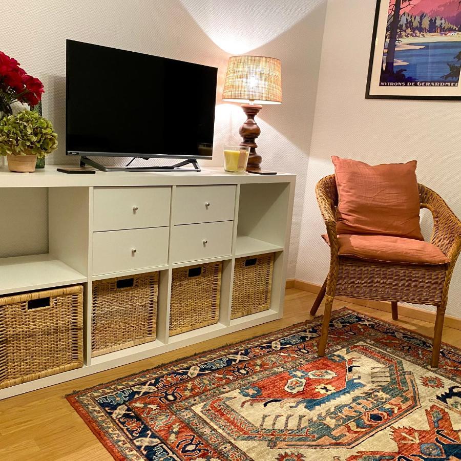 Newly Renovated Ground Floor Apartment Close To Thermes Bagnères-de-Luchon エクステリア 写真