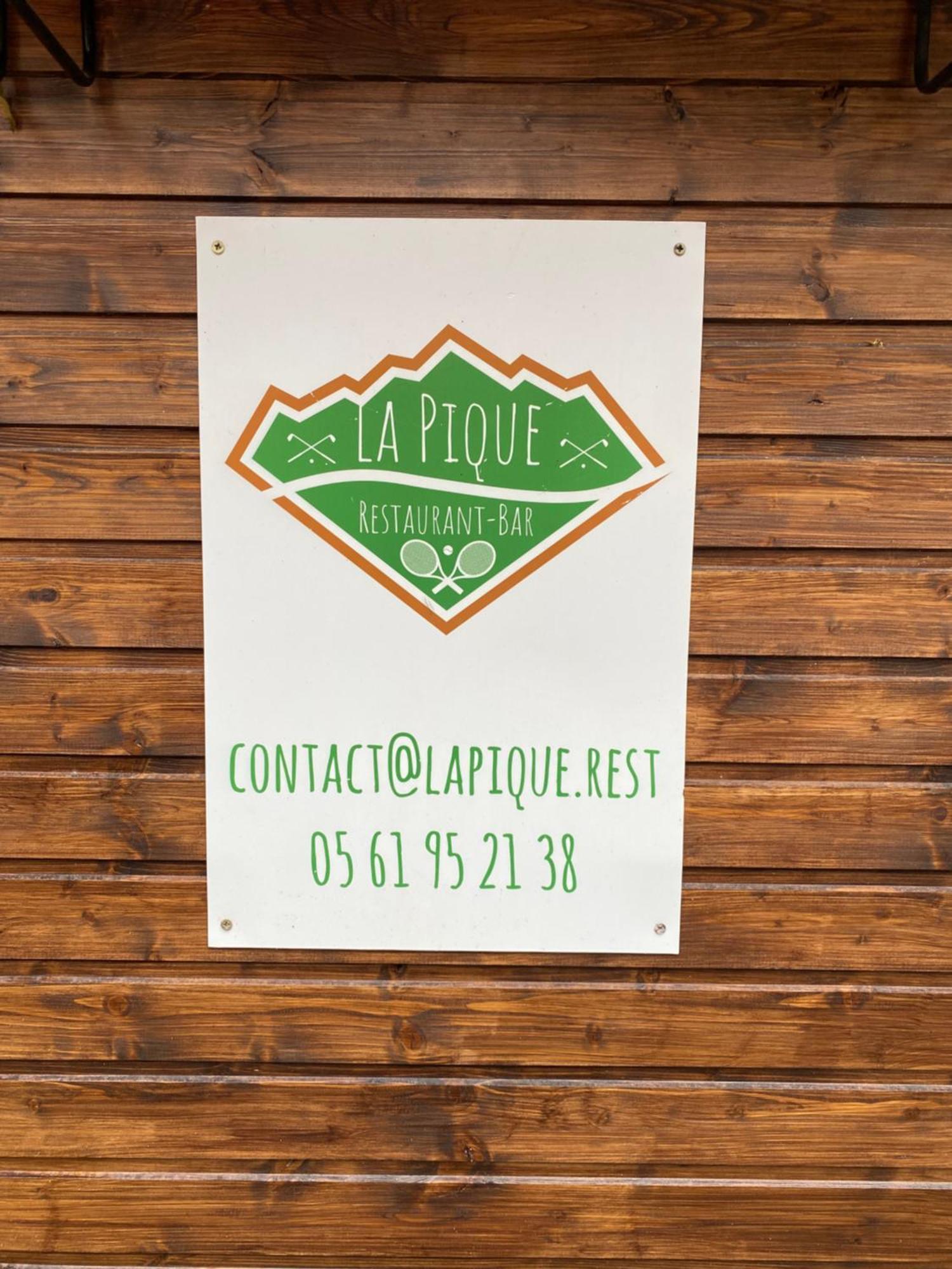 Newly Renovated Ground Floor Apartment Close To Thermes Bagnères-de-Luchon エクステリア 写真