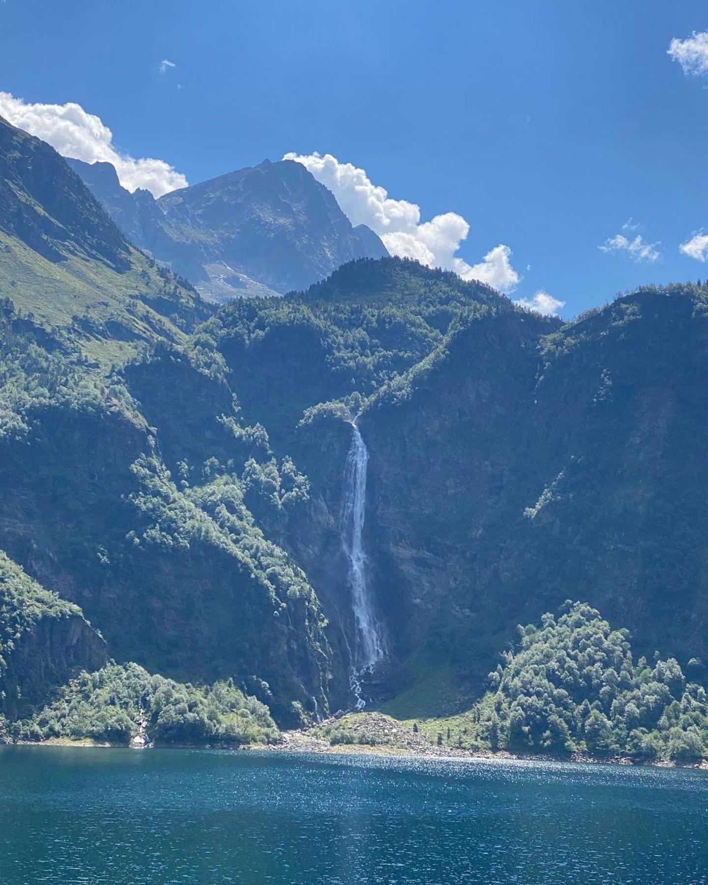 Newly Renovated Ground Floor Apartment Close To Thermes Bagnères-de-Luchon エクステリア 写真