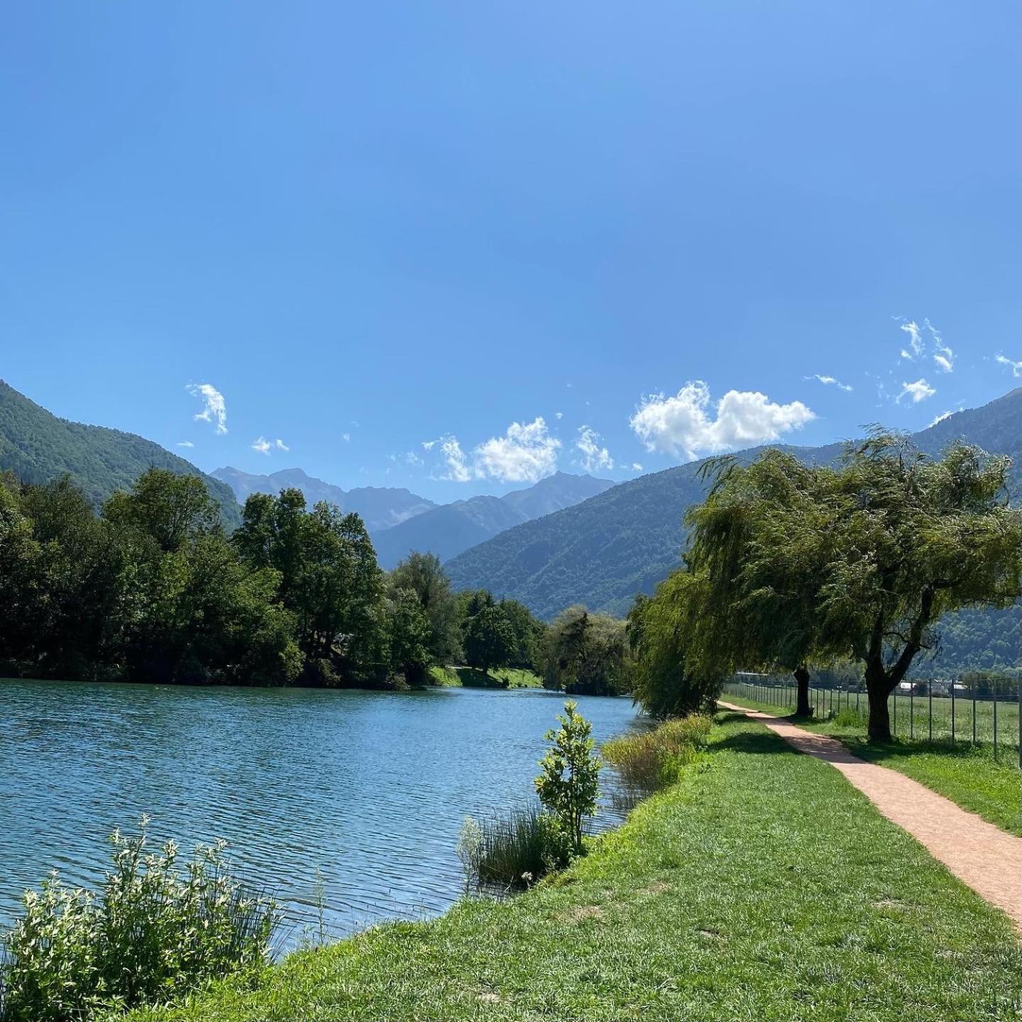 Newly Renovated Ground Floor Apartment Close To Thermes Bagnères-de-Luchon エクステリア 写真